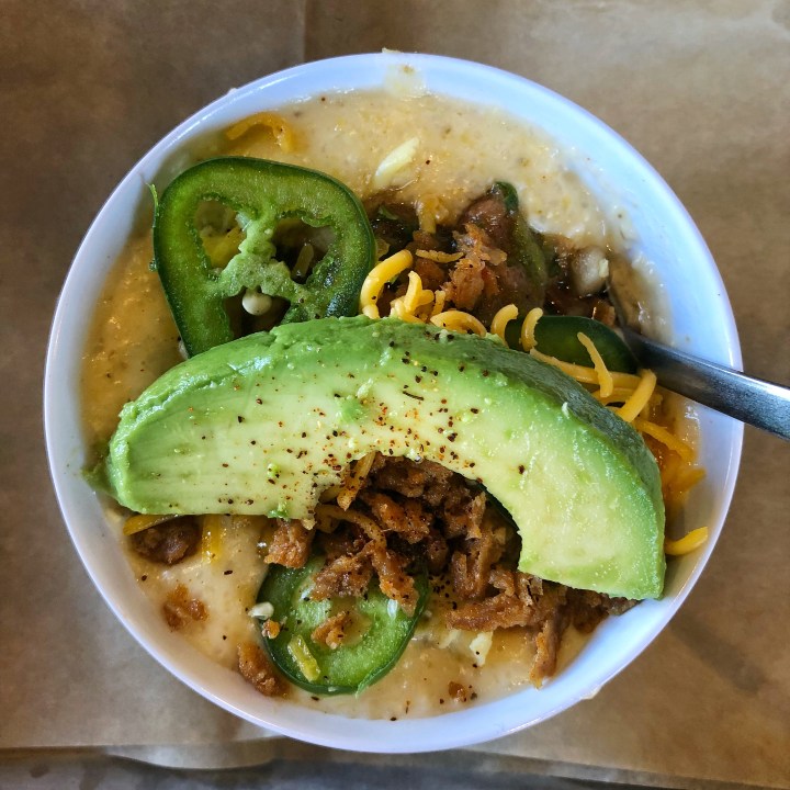 Southwest Grit Bowl (chorizo, cage-free egg, cheddar, housemade salsa, jalapeno, + avocado), + Juicy Jay (East Coast IPA)